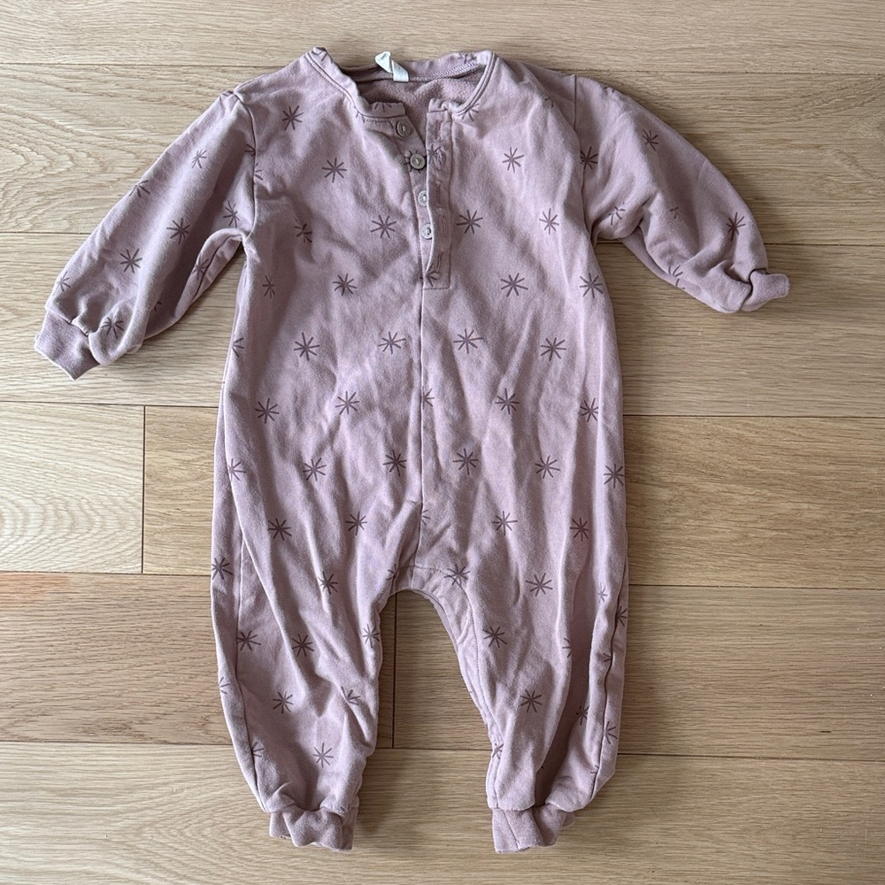 Quincy Mae Mauve Star Kids Footie